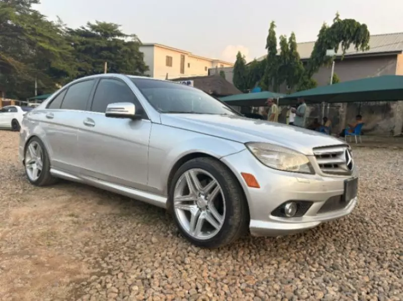 Mercedes-Benz C 350