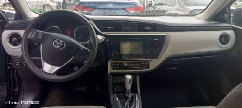 Toyota Corolla   - 2017