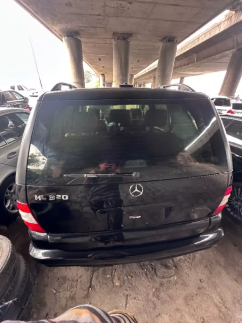 Mercedes-Benz ML 320   - 2004