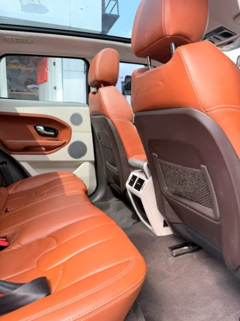 Land Rover Range Rover Evoque   - 2012