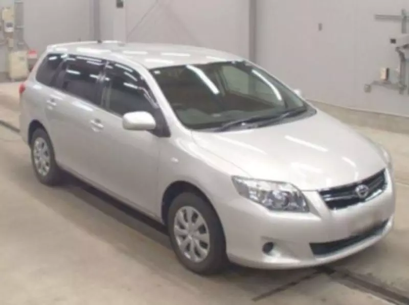 Toyota Fielder    - 2012