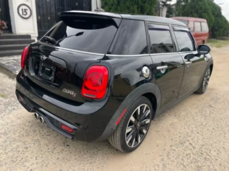 MINI Cooper   - 2017