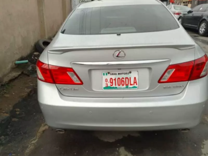 Lexus ES 350   - 2009