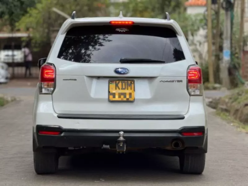 Subaru Forester   - 2016