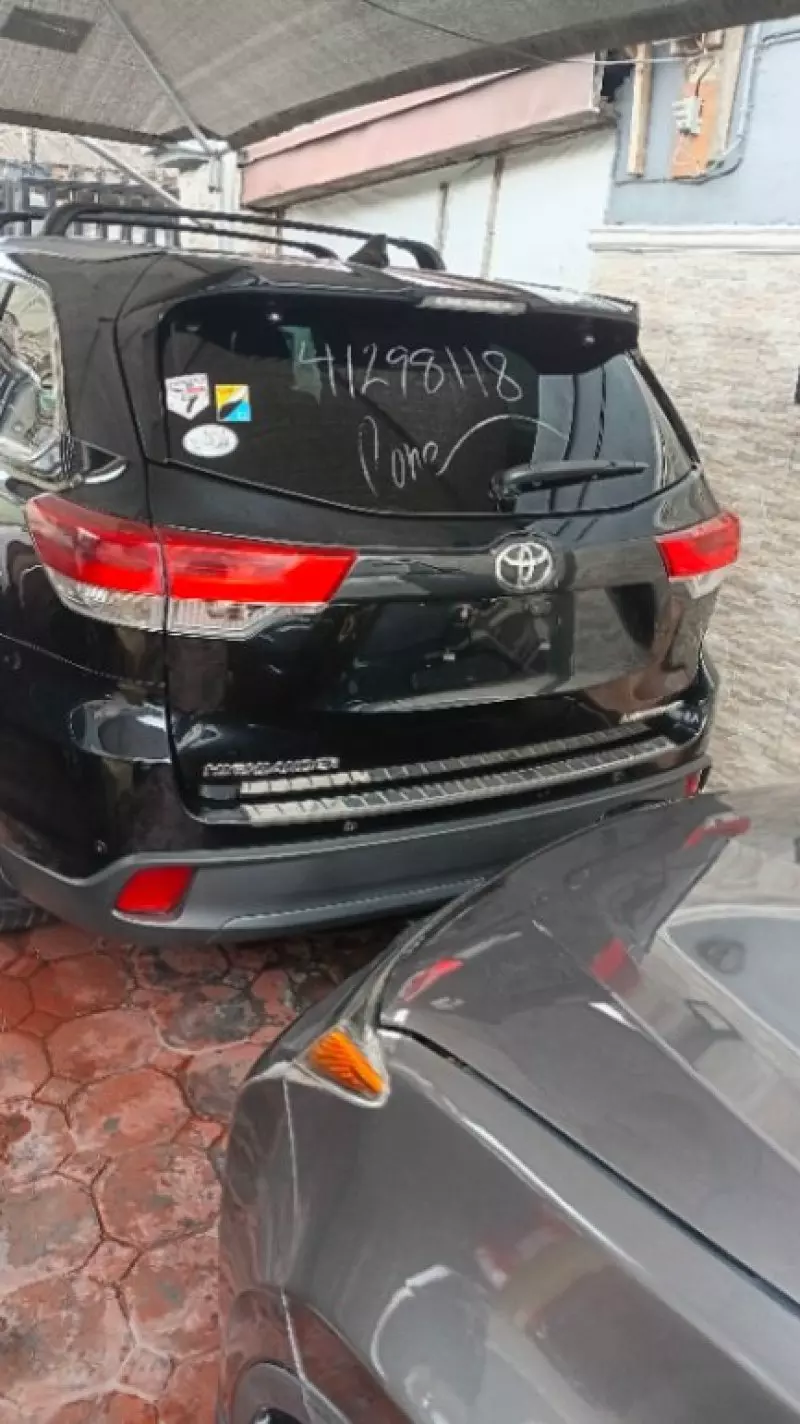 Toyota Highlander - 2014