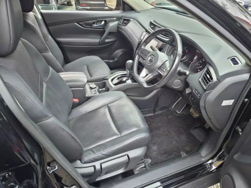 Nissan X-Trail   - 2018