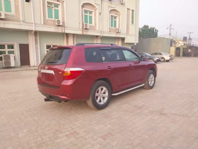 Toyota Highlander   - 2008