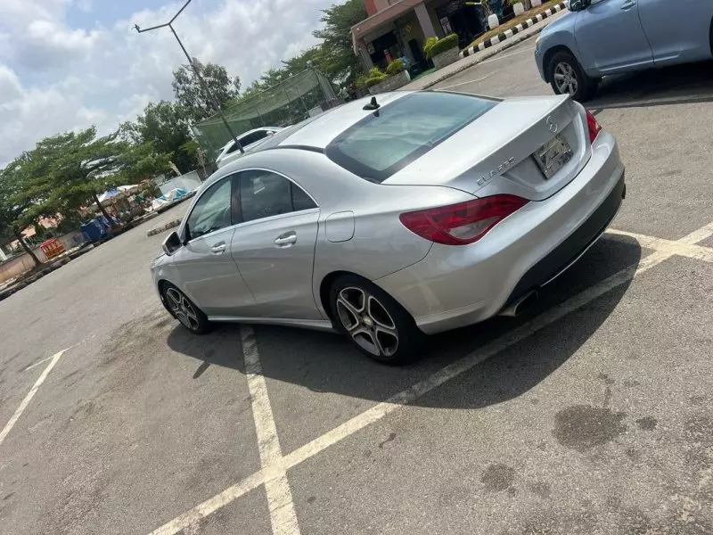 Mercedes-Benz CLA 250   - 2014