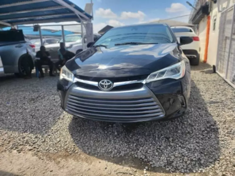 Toyota Camry   - 2015
