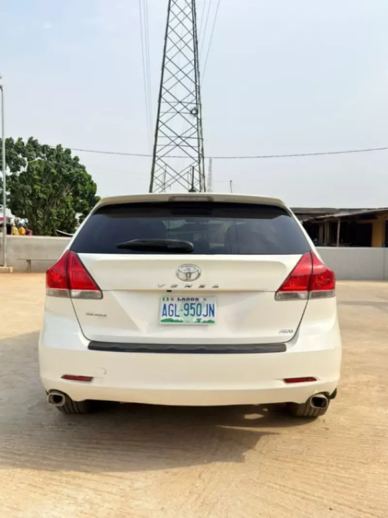 Toyota Venza   - 2009