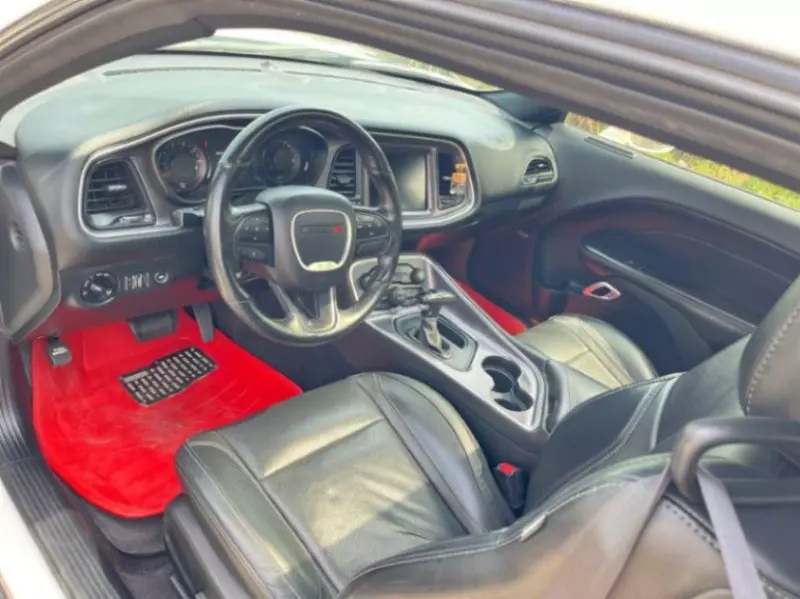 Dodge Challenger   - 2018