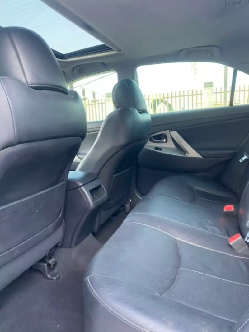 Toyota Camry   - 2007