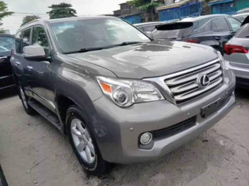 Lexus GX - 2012