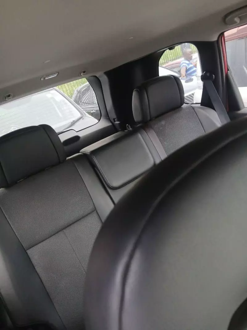 Nissan X-Trail   - 2012