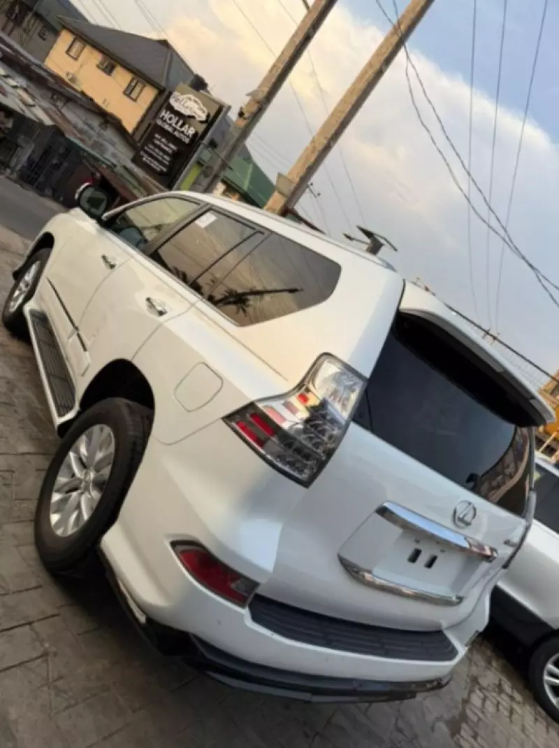 Lexus GX   - 2014