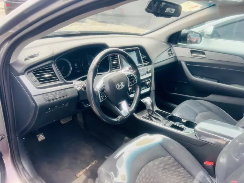 Hyundai Sonata   - 2019