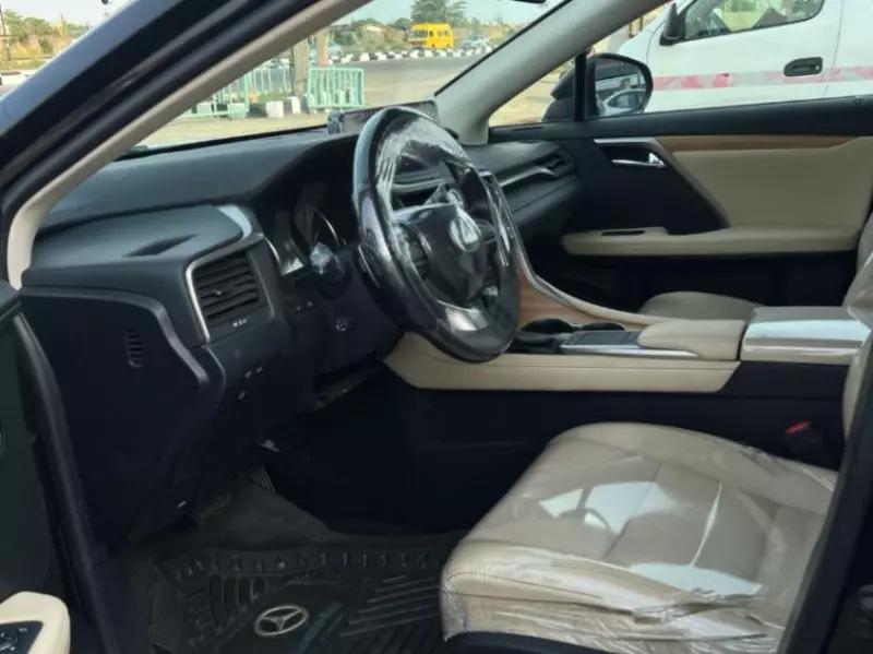 Toyota Lexus RX 350h   - 2021