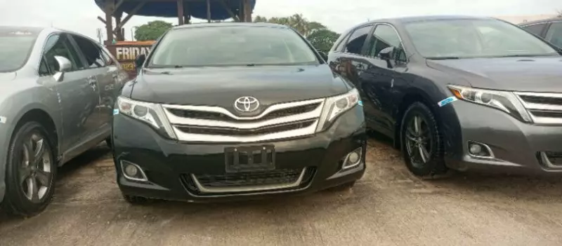 Toyota Venza   - 2016