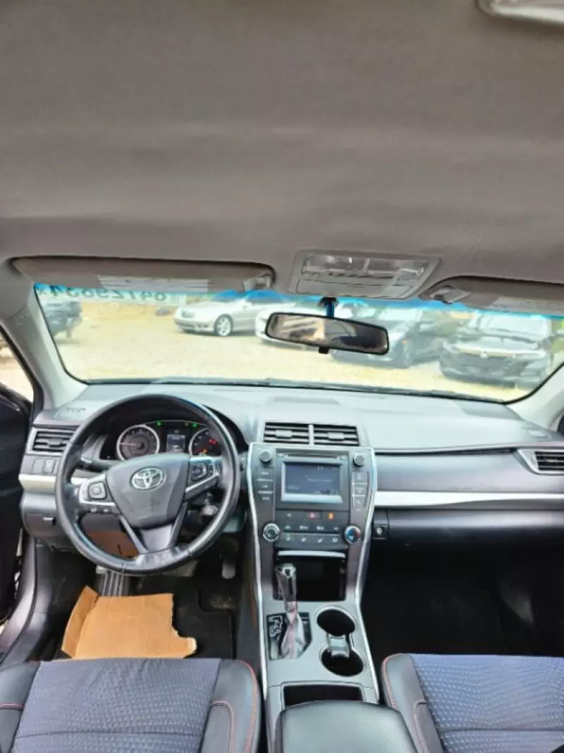 Toyota Camry   - 2015
