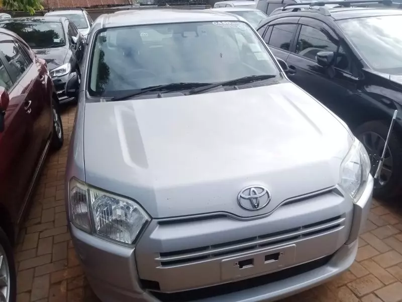 Toyota Probox    - 2016