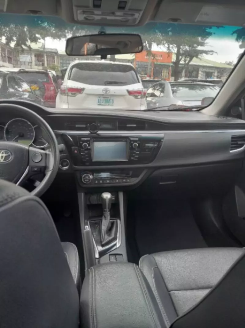 Toyota Corolla Sport   - 2015