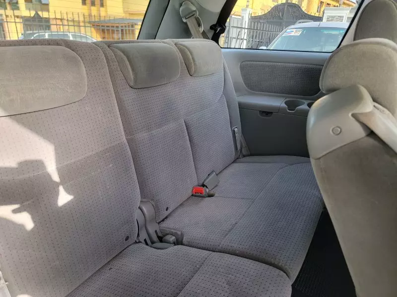Toyota Sienna   - 2006