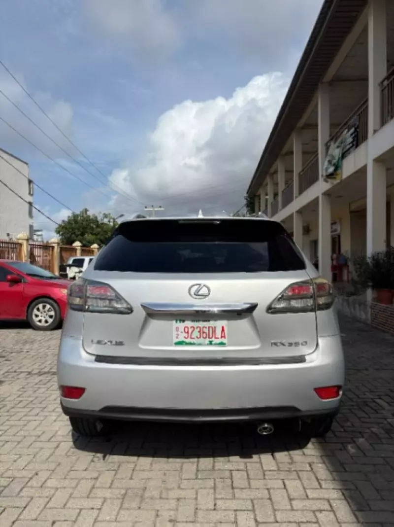 Toyota Lexus RX 350h   - 2009