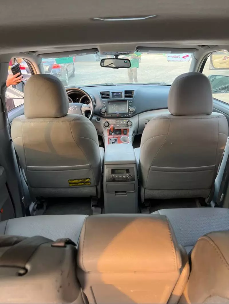 Toyota Highlander   - 2009