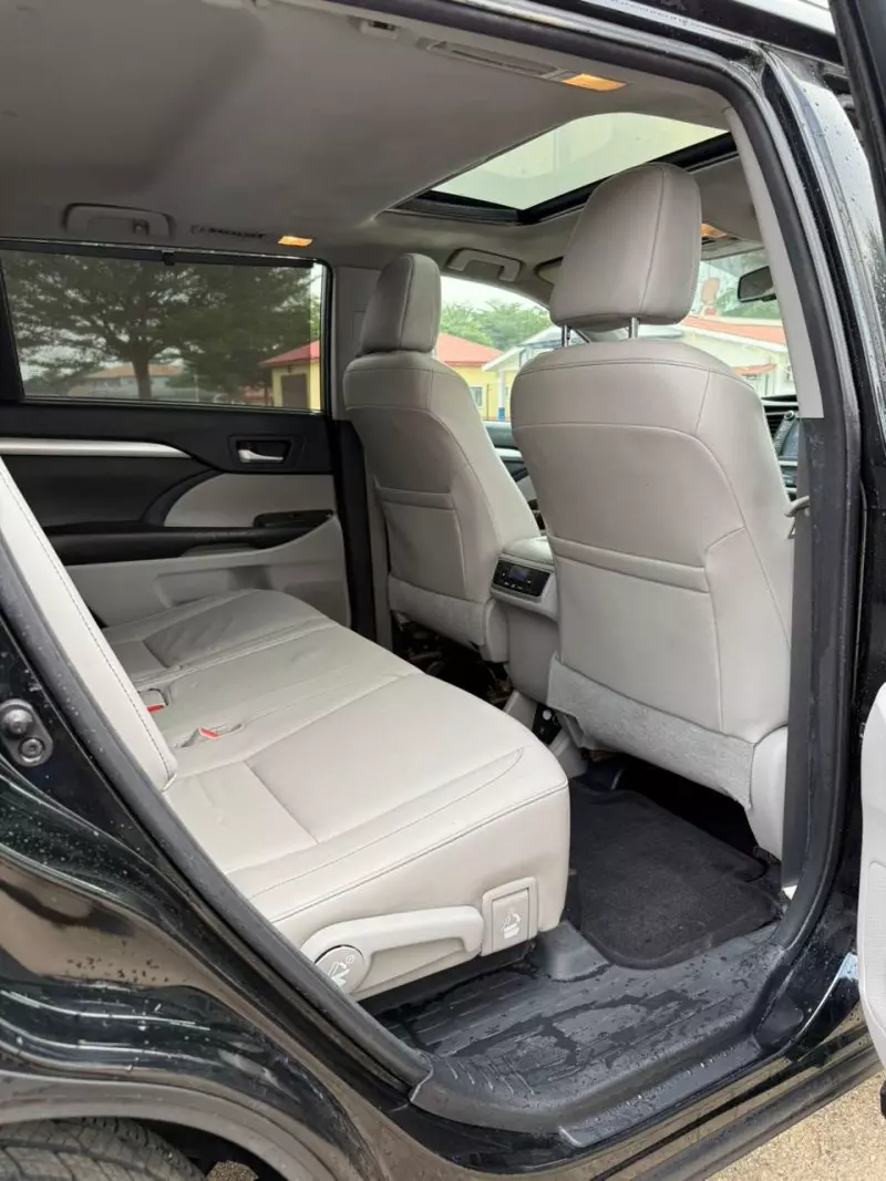 Mercedes-Benz ML 350   - 2012
