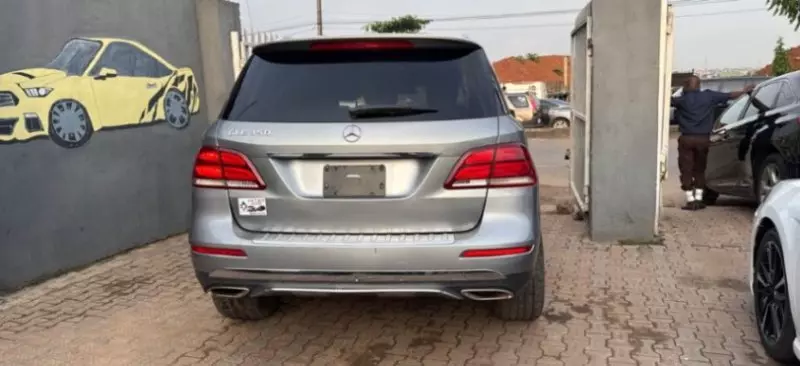 Mercedes-Benz GLE 350