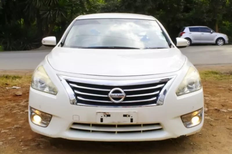 Nissan Teana   - 2016