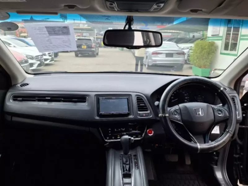 Honda Vezel    - 2018