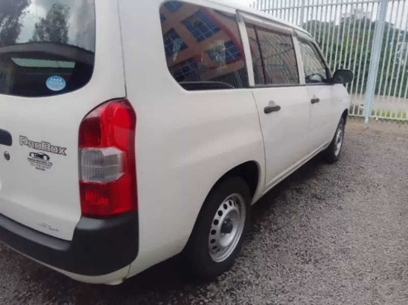 Toyota Probox    - 2018