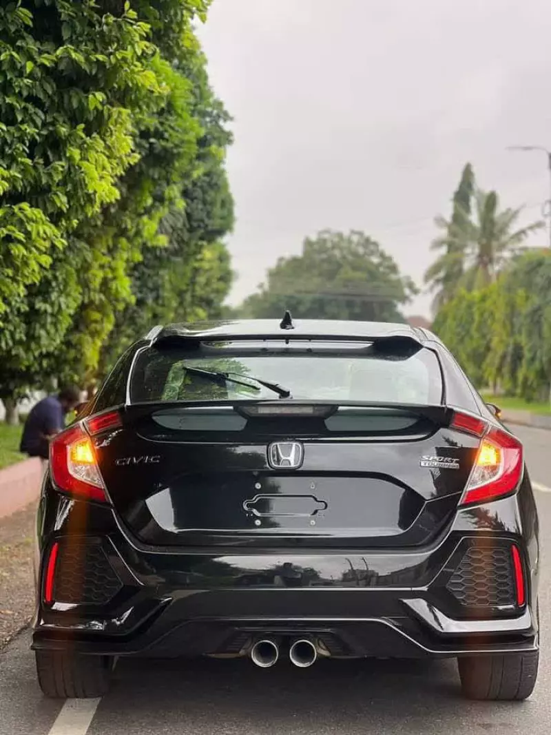 Honda Civic   - 2019