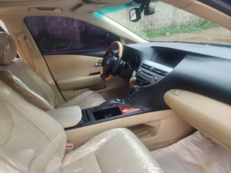 Lexus RX 350   - 2010