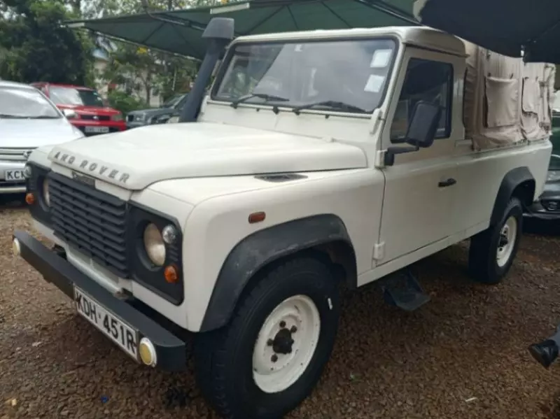 Land Rover Defender