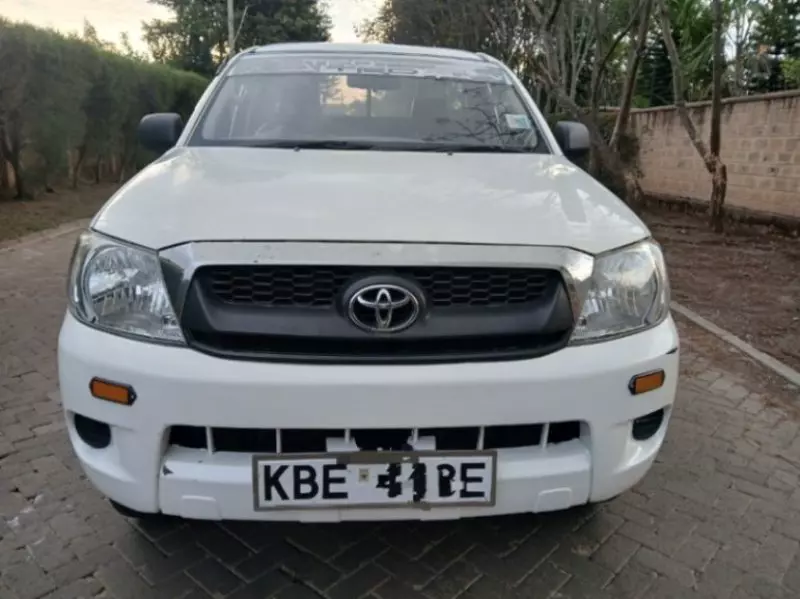 Toyota Hilux   - 2008
