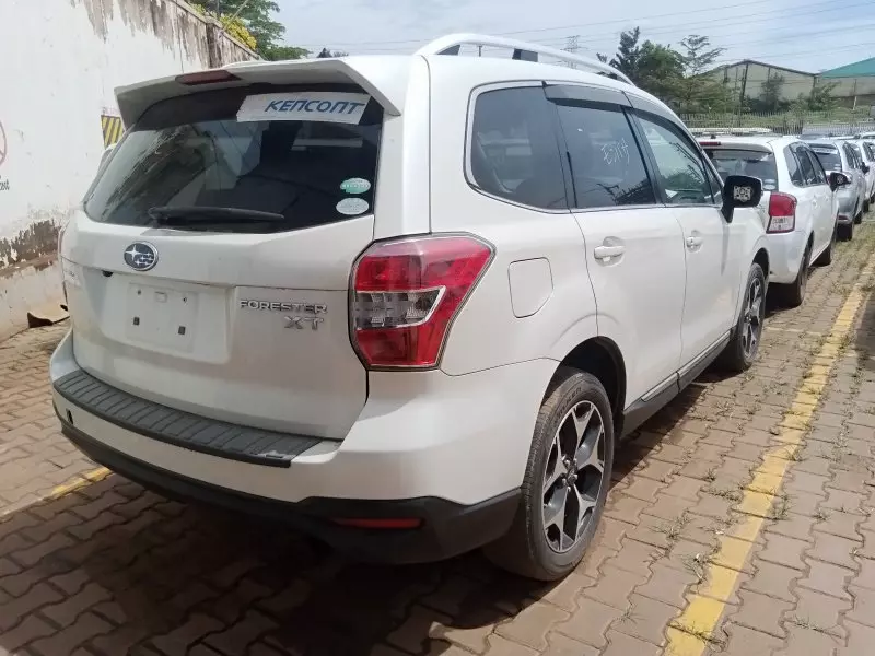 Subaru Forester   - 2014