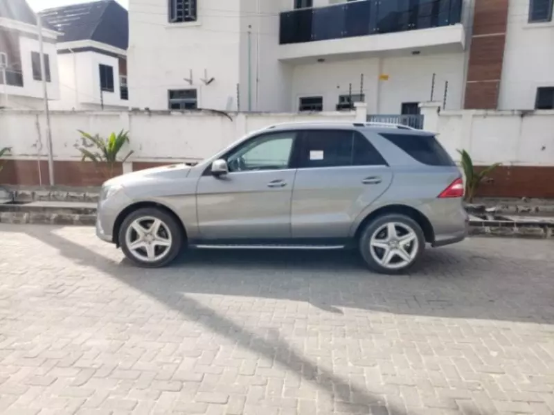 Mercedes-Benz ML 350