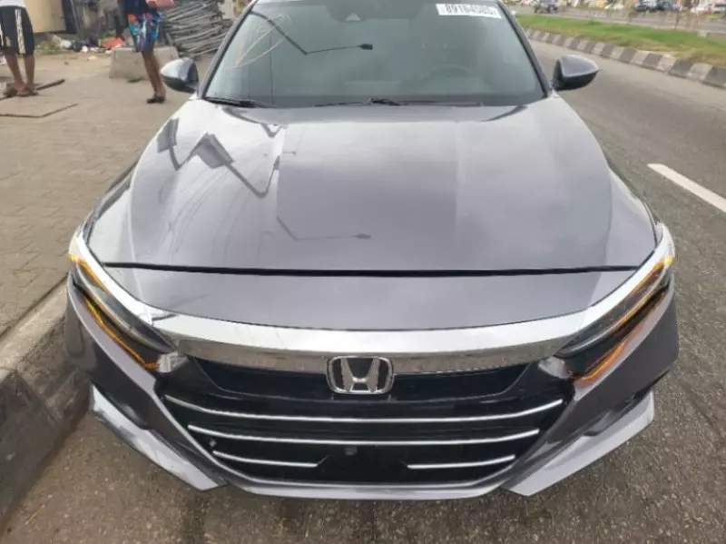 Honda Accord   - 2019