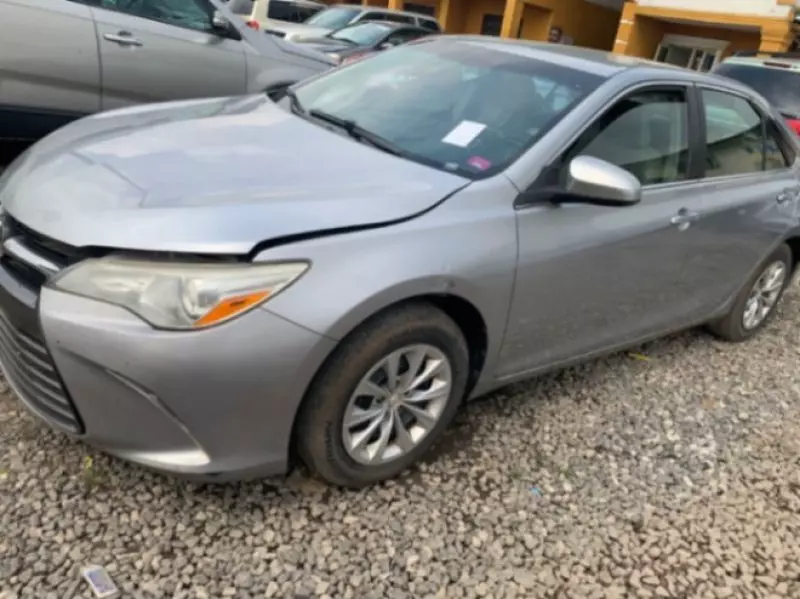 Toyota Camry   - 2017