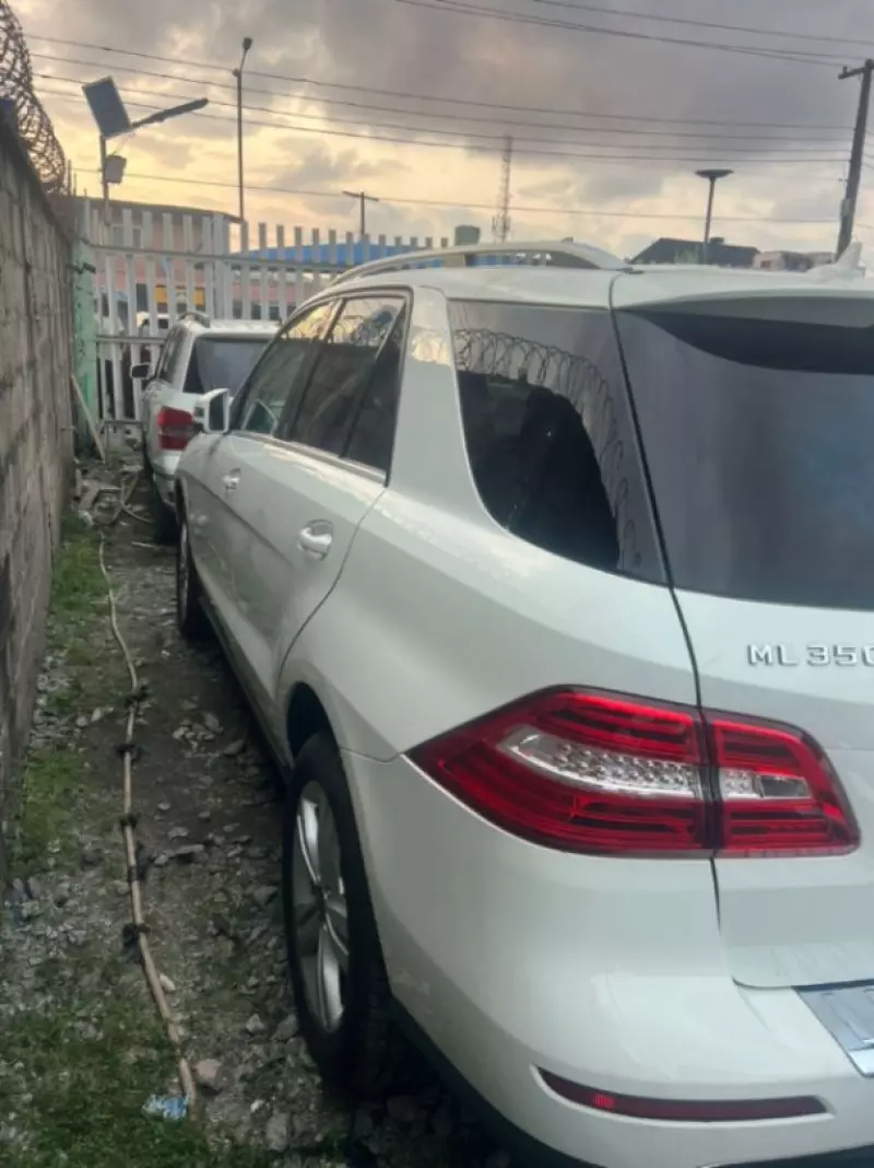Mercedes-Benz Ml-class   - 2012