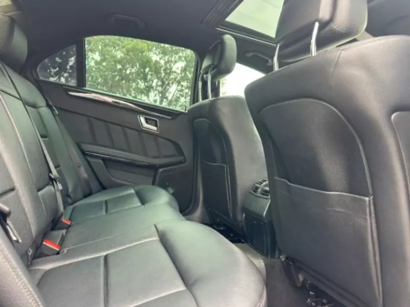 Mercedes-Benz E350   - 2012