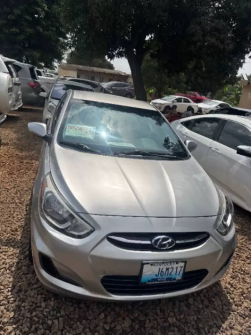 Hyundai Accent RB