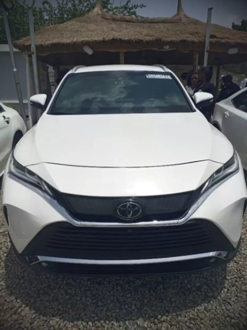 Toyota Venza   - 2021