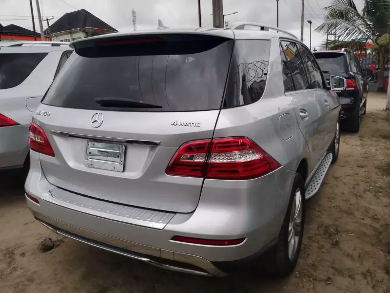Mercedes-Benz ML 350   - 2012
