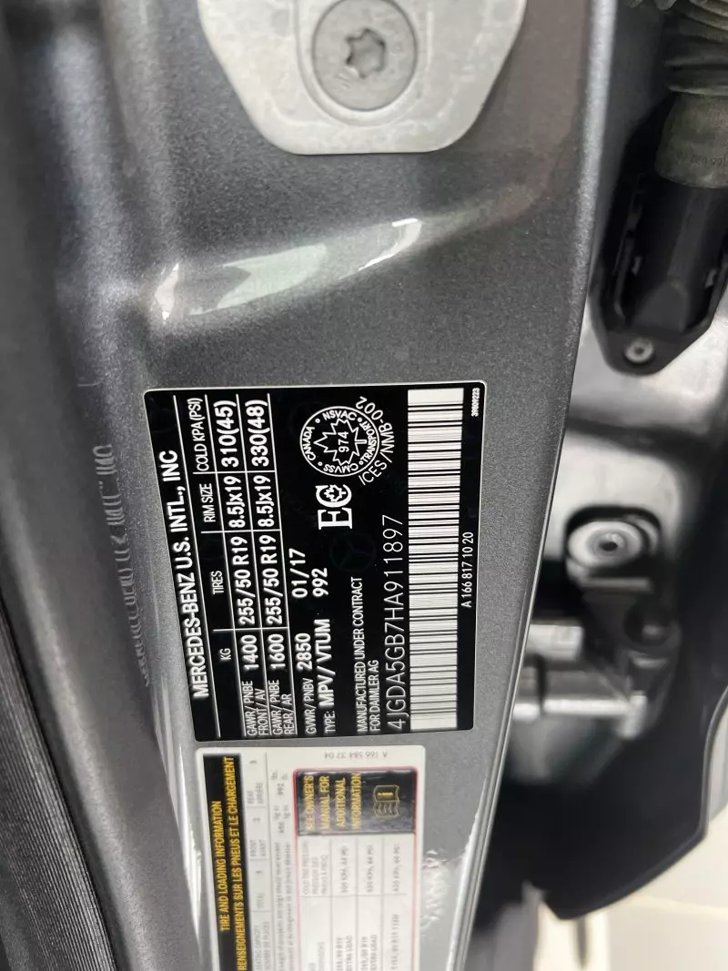 Mercedes-Benz ML 400