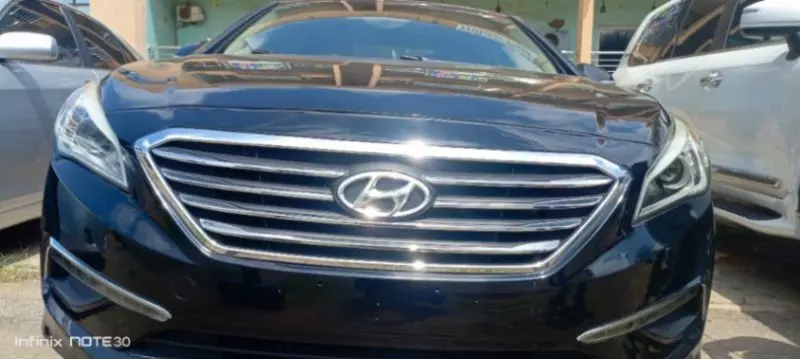 Hyundai Sonata   - 2015