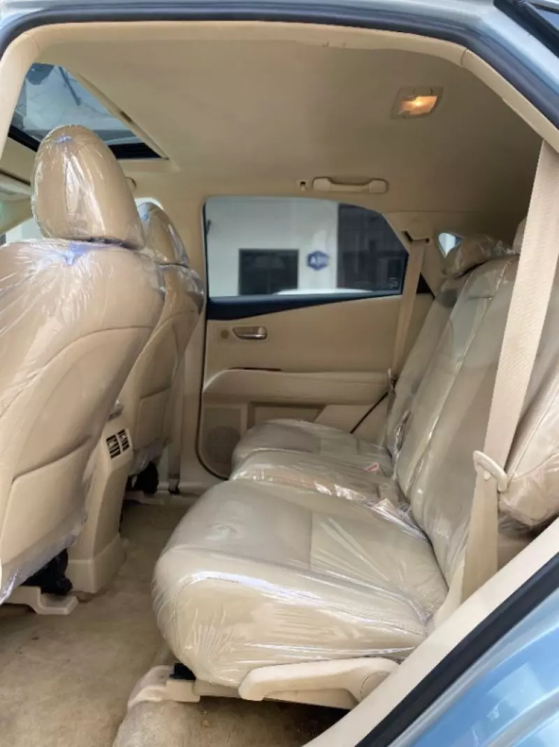 Lexus RX 350   - 2010