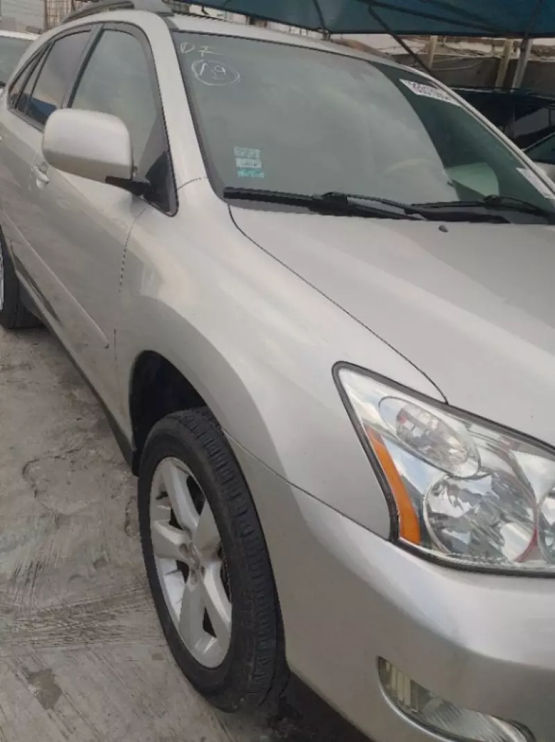 Lexus RX 330   - 2005